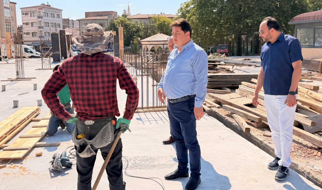 Bolvadin Belediyesi tarafından ilçeye kazandırılan Çarşı Merkez Yenileme Projesi'nin 5.