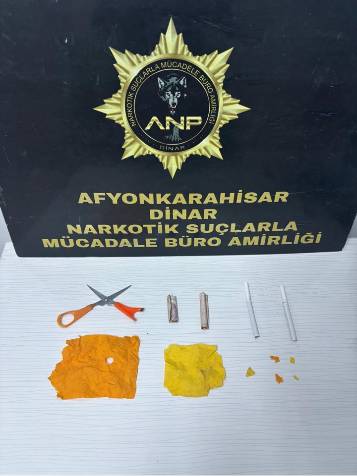 Dinar’da uyuşturucu operasyonu: 3 şüpheli tutuklandı 1 Dinar’da uyuşturucu operasyonu: 3 şüpheli tutuklandı