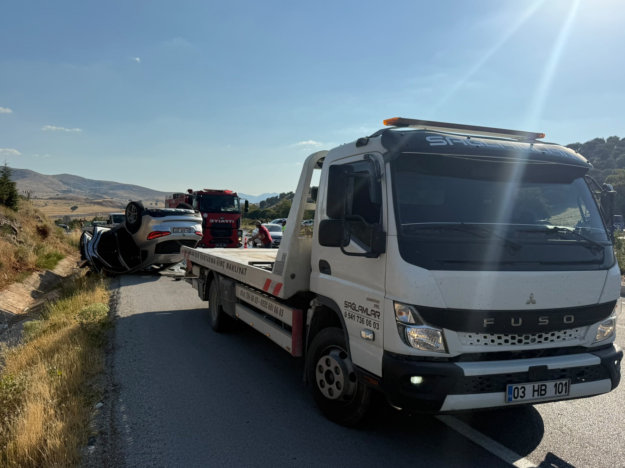 Emirdağ’da iki otomobil çarpıştı: 1 ölü, 7 yaralı