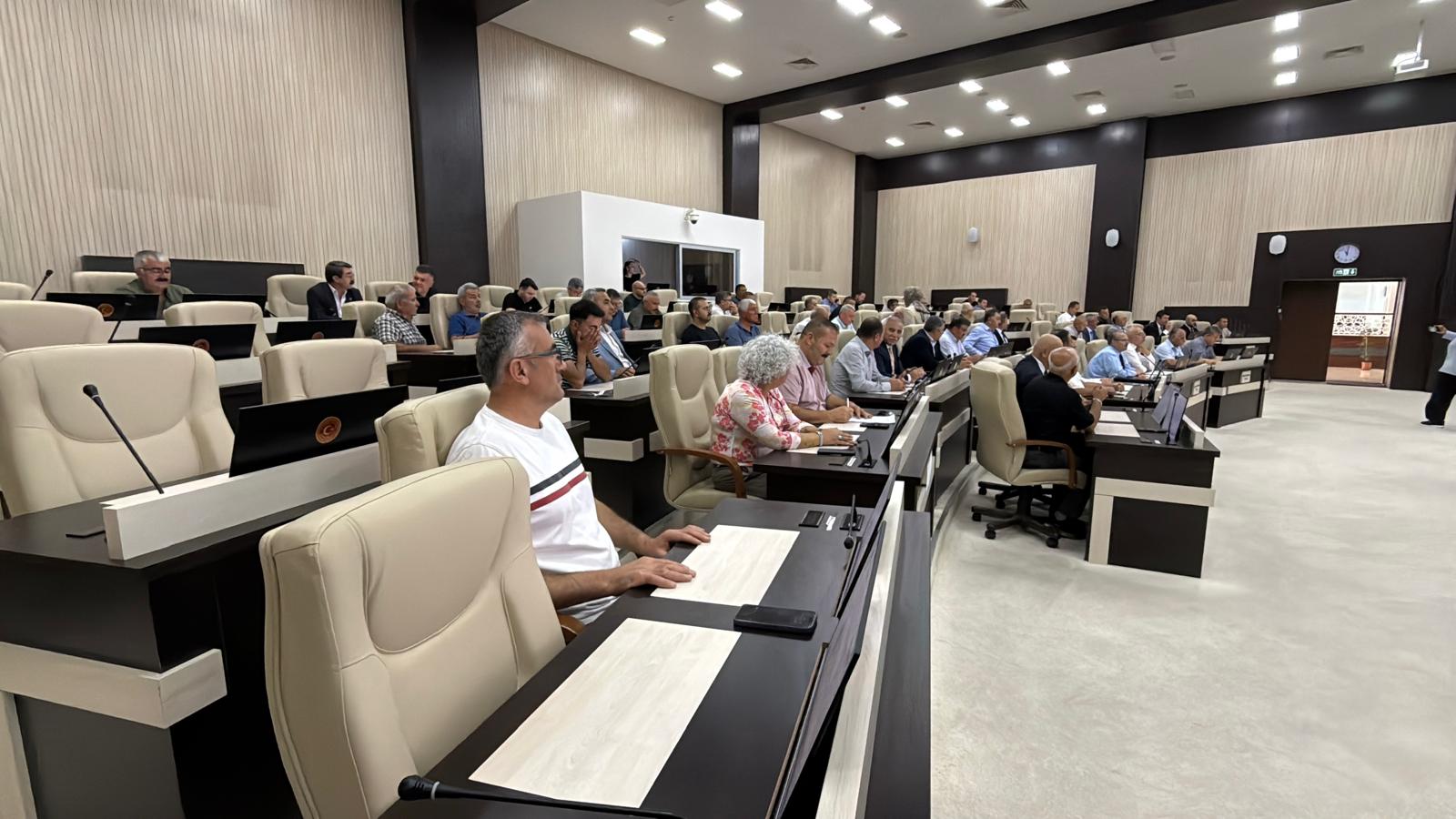 Eski CHP Grubu, İl Genel Meclisi'nde Yeni Parti adıyla yerini aldı