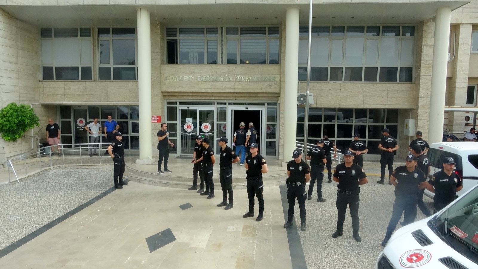 FETÖ üyesi ihraç yüzbaşı Burkay Karatepe tutuklandı