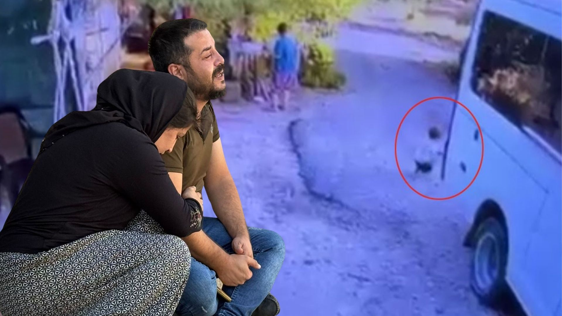 Antalya'nın Serik ilçesinde, babasının kullandığı servis minibüsünün geri manevrası sırasında