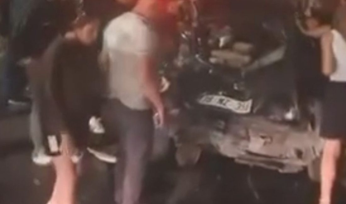 Afyonkarahisar'da izne çıkan astsubayların taşıyan otomobilin kontrolden çıkarak bariyerlere çarpması