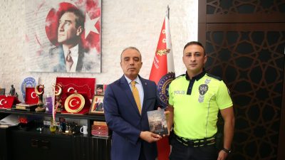 Afyonkarahisar Emniyet Müdürlüğü kadrosunda görev yapan Polis Memuru Şeref Can