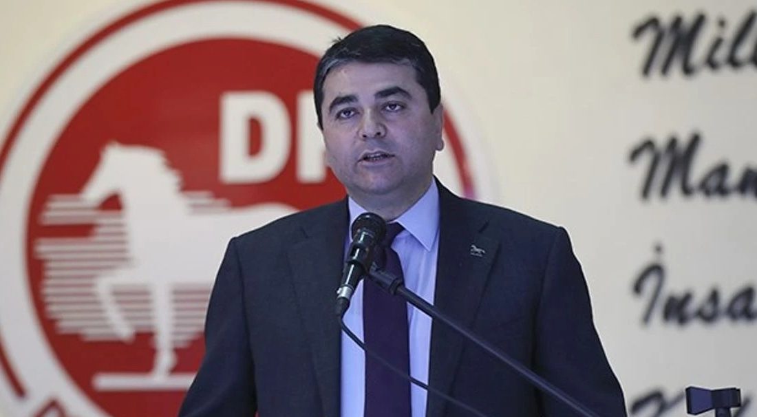 Demokrat Parti Genel Başkanı Gültekin Uysal, 'Çerçeve Yasa' hakkında yazılı