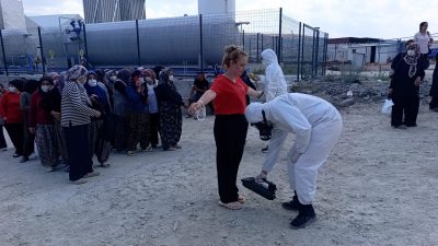 Afyonkarahisar’da ilaçlama yapılan domates serasında zehirlenerek hastaneye kaldırılanların sayısı 24’e