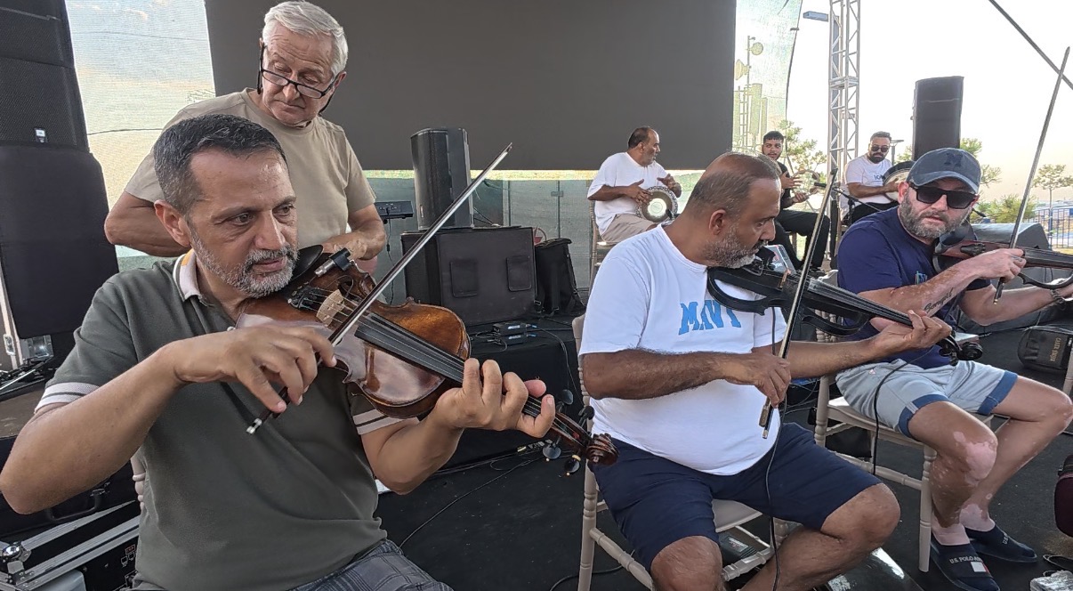 Sandıklı’da festival heyecanı sürüyor! 1 Sandıklı’da festival heyecanı sürüyor!