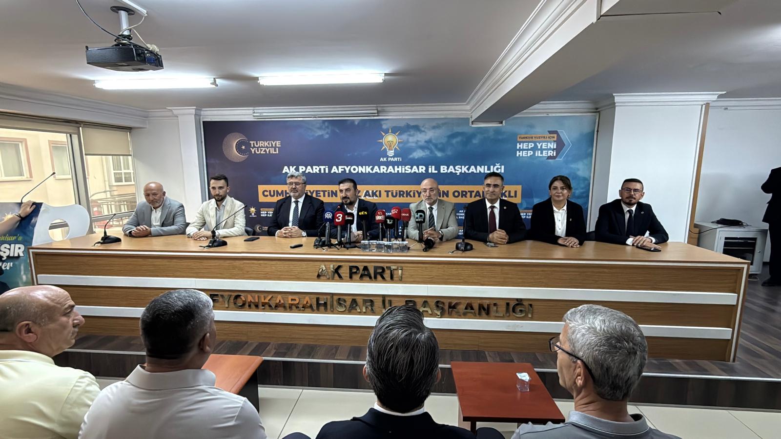 İl Başkanı Özgür Kavak göreve başladı 10 İl Başkanı Özgür Kavak göreve başladı
