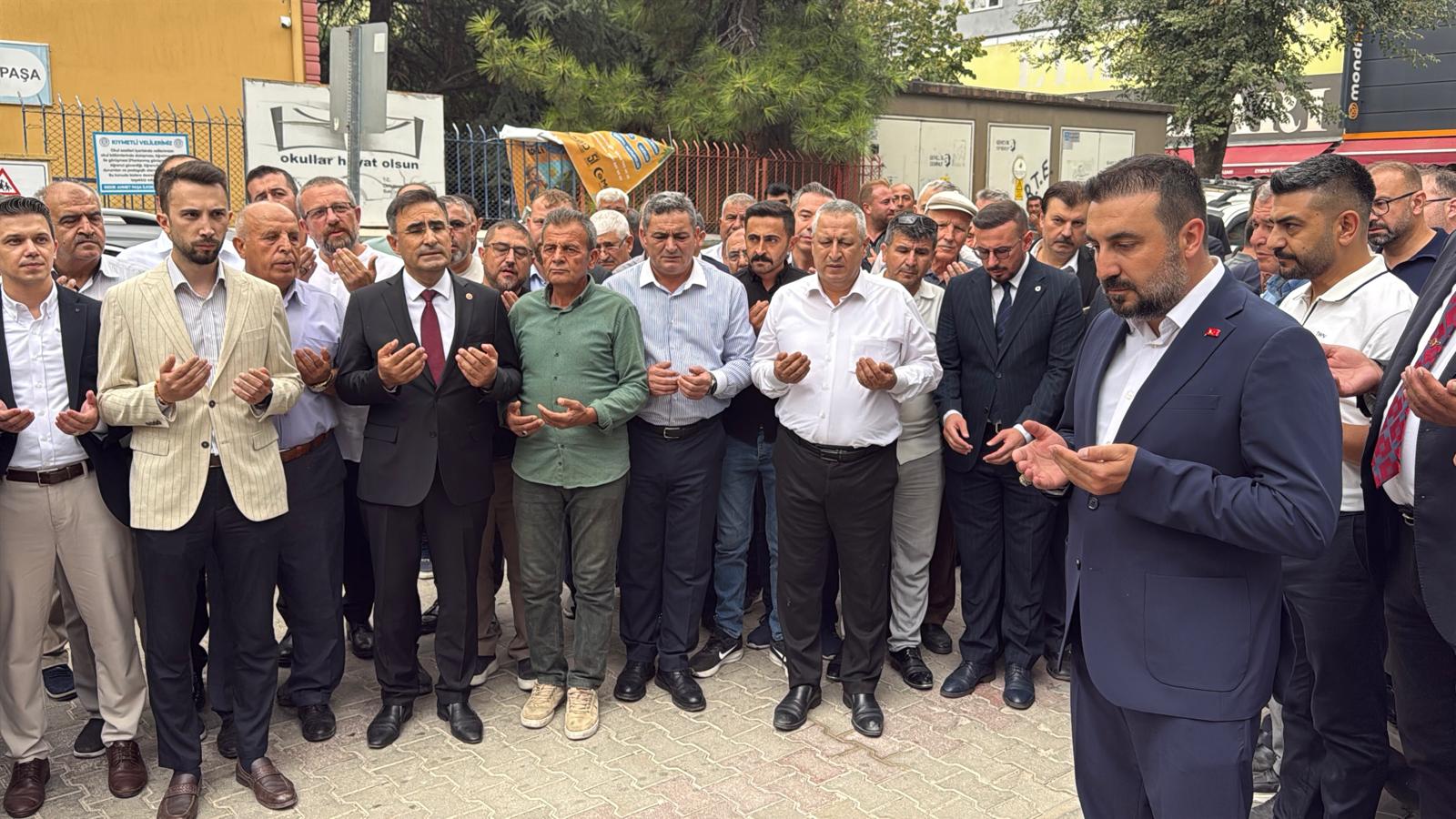 İl Başkanı Özgür Kavak göreve başladı 5 İl Başkanı Özgür Kavak göreve başladı