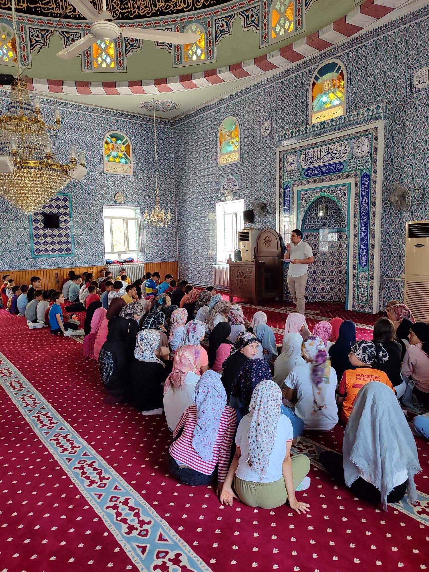 Kur’an kursu öğrencilerine dijital dünya uyarısı 2 Kur’an kursu öğrencilerine dijital dünya uyarısı