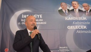 Afyonkarahisar’da partisinin kongrelerine katılan Milliyetçi Hareket Partisi Afyonkarahisar Milletvekili Mehmet