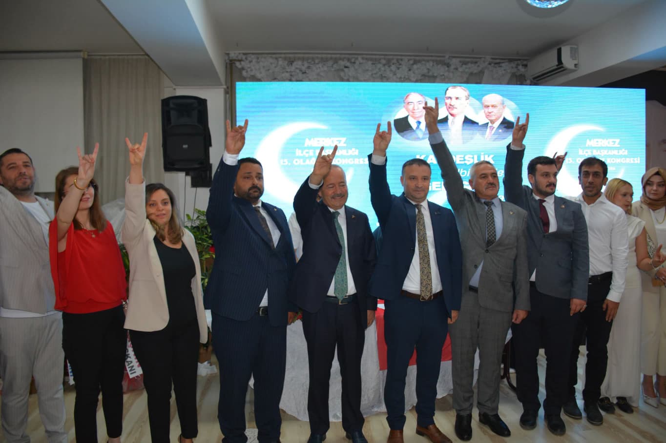 MHP’li Taytak’tan Kızıl Elma çıkışı 3 MHP’li Taytak’tan Kızıl Elma çıkışı