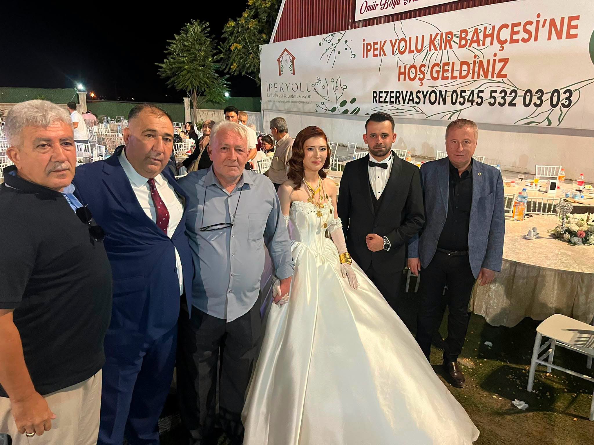Milletvekili Olgun, genç çiftleri yalnız bırakmadı