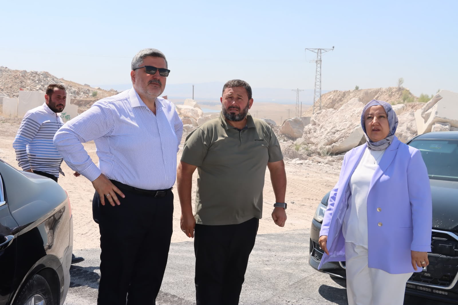 Milletvekili Özkaya, İscehisar’da yatırımları inceledi 4 Milletvekili Özkaya, İscehisar’da yatırımları inceledi
