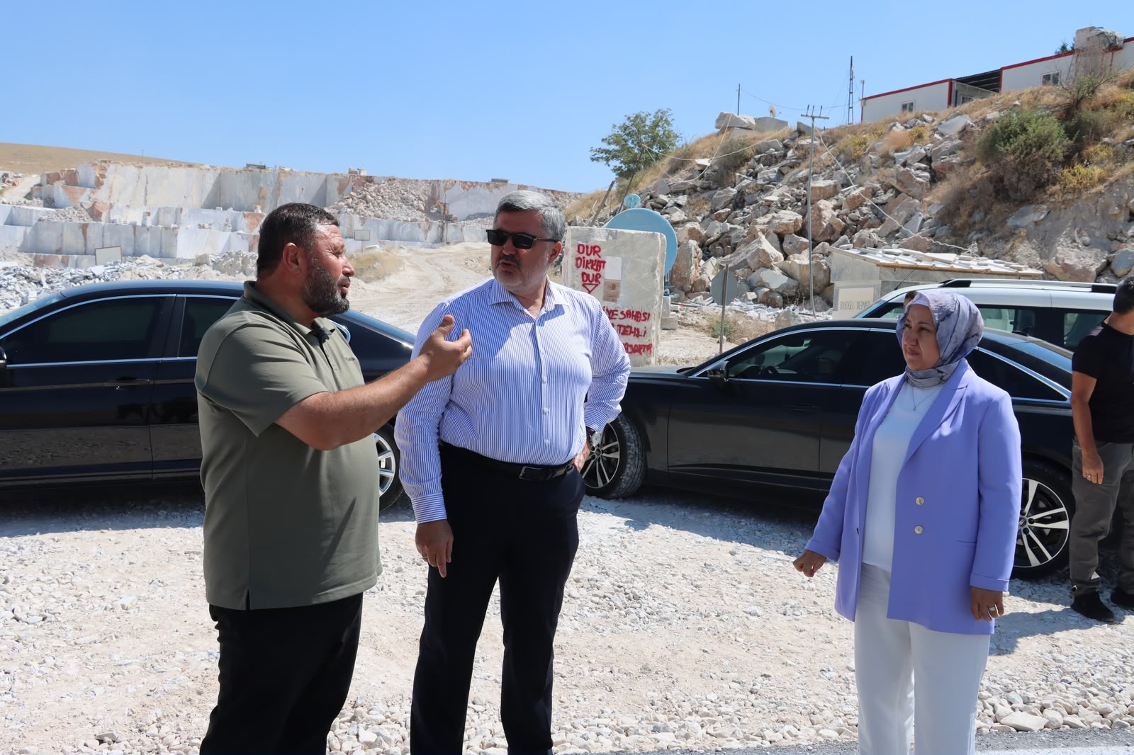 Milletvekili Özkaya, İscehisar’da yatırımları inceledi 3 Milletvekili Özkaya, İscehisar’da yatırımları inceledi