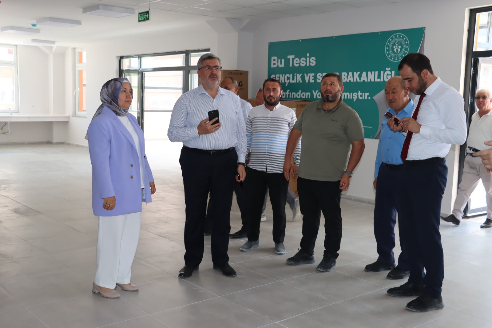 Milletvekili Özkaya, İscehisar’da yatırımları inceledi 2 Milletvekili Özkaya, İscehisar’da yatırımları inceledi