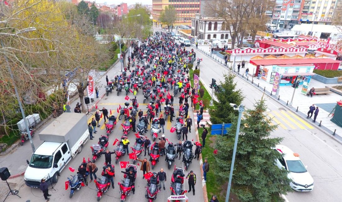 Büyük Zafer’in 104. yıl dönümünde motosiklet tutkunları, zaferin kazanıldığı topraklarda