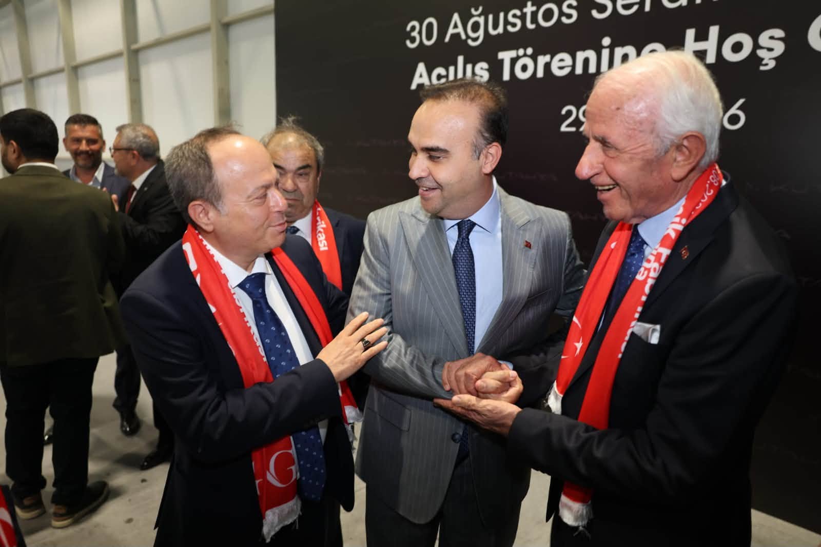 NG Kütahya Seramik’in yeni fabrikası hizmete açıldı 2 NG Kütahya Seramik’in yeni fabrikası hizmete açıldı