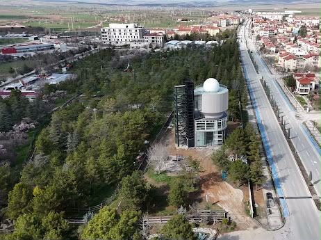 Özdemir Bayraktar’ın adı Uzay Gözlemevi’nde yaşayacak 3 Özdemir Bayraktar’ın adı Uzay Gözlemevi’nde yaşayacak