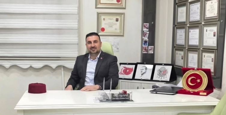 AK Parti Afyonkarahisar İl Başkanlığı görevine atanan Uzm. Dr. Özgür