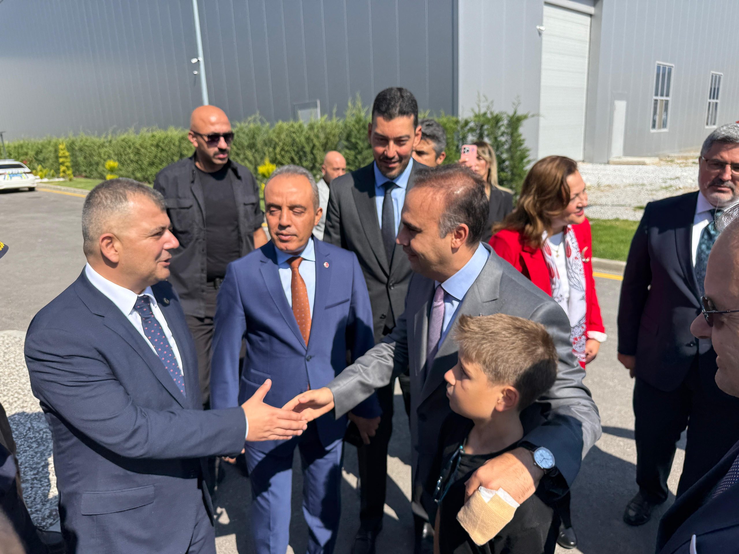 Sanayi ve Teknoloji Bakanı Kacır, Afyonkarahisar’da