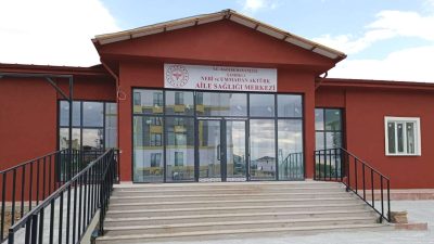 Afyonkarahisar’ın Sandıklı ilçesinde vatandaşların sağlık hizmetlerine daha kolay ve nitelikli