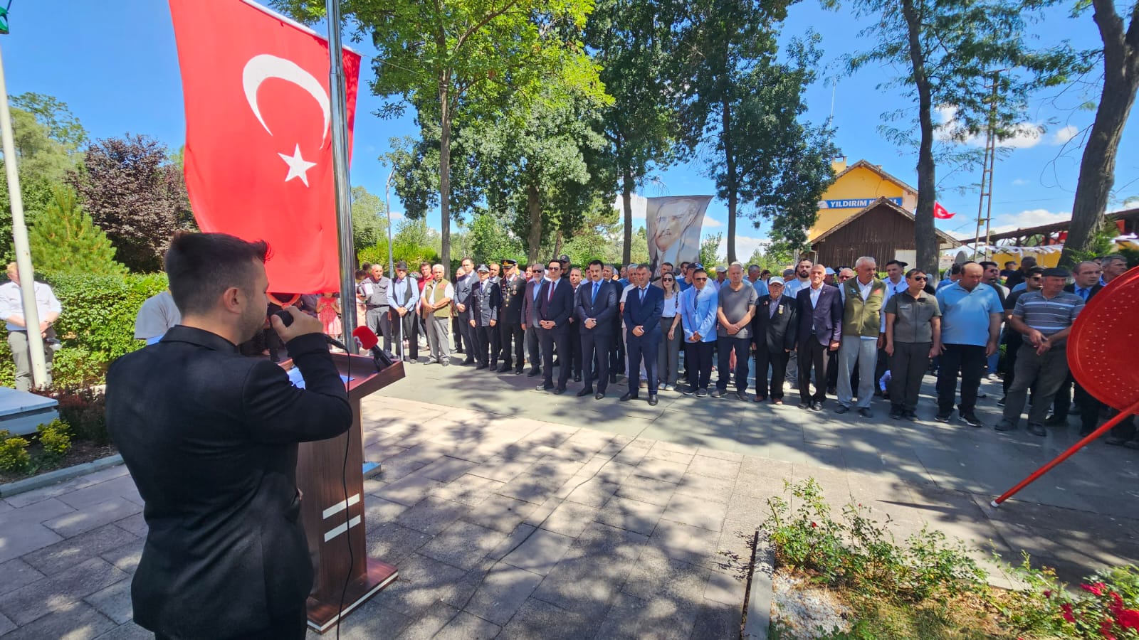Şehit Yıldırım Kemal Bey, törenle anıldı 4 Şehit Yıldırım Kemal Bey, törenle anıldı