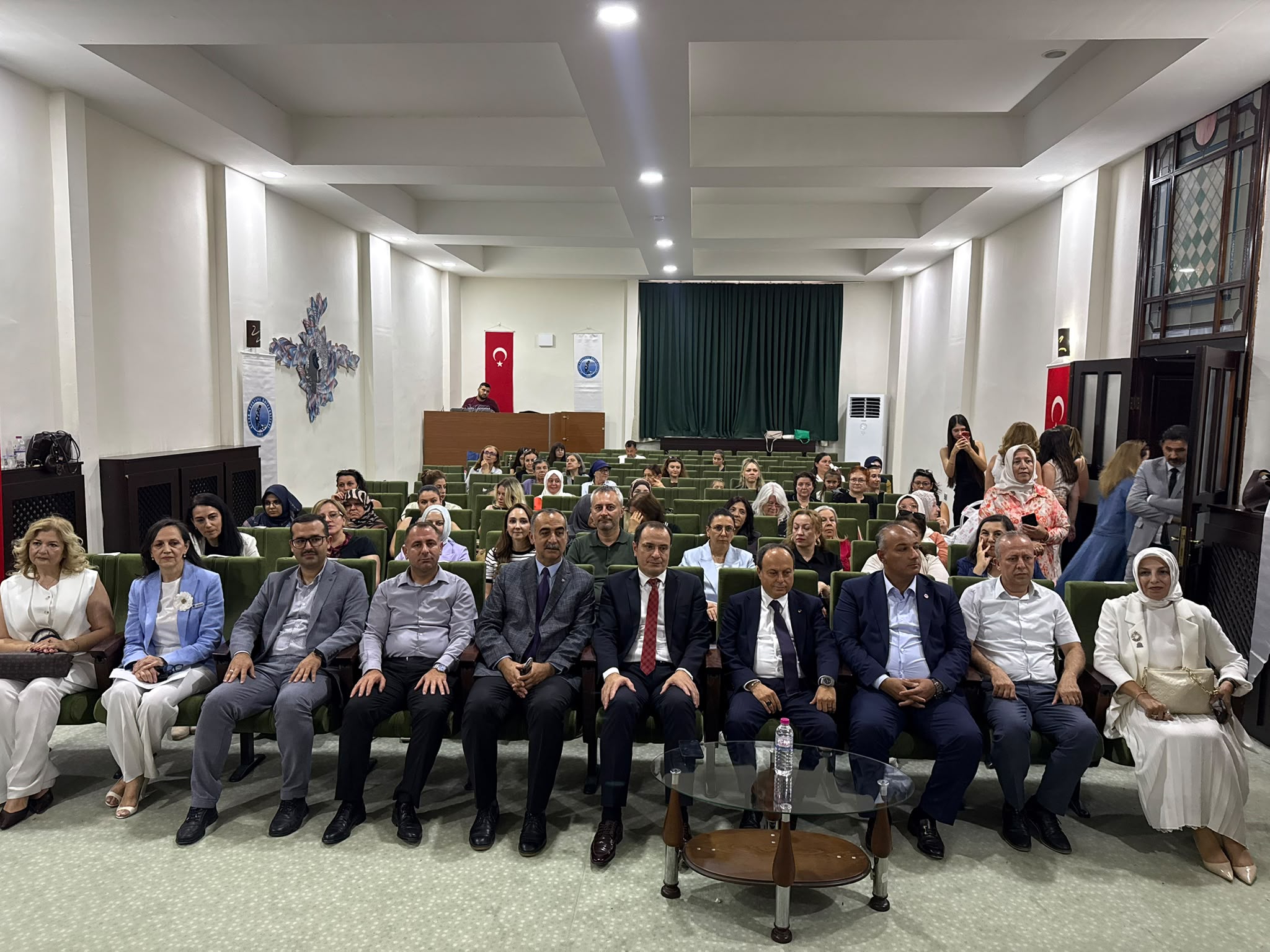 Sorumlu Üretim, Bilinçli Tüketim projesi tanıtıldı 1 Sorumlu Üretim, Bilinçli Tüketim projesi tanıtıldı