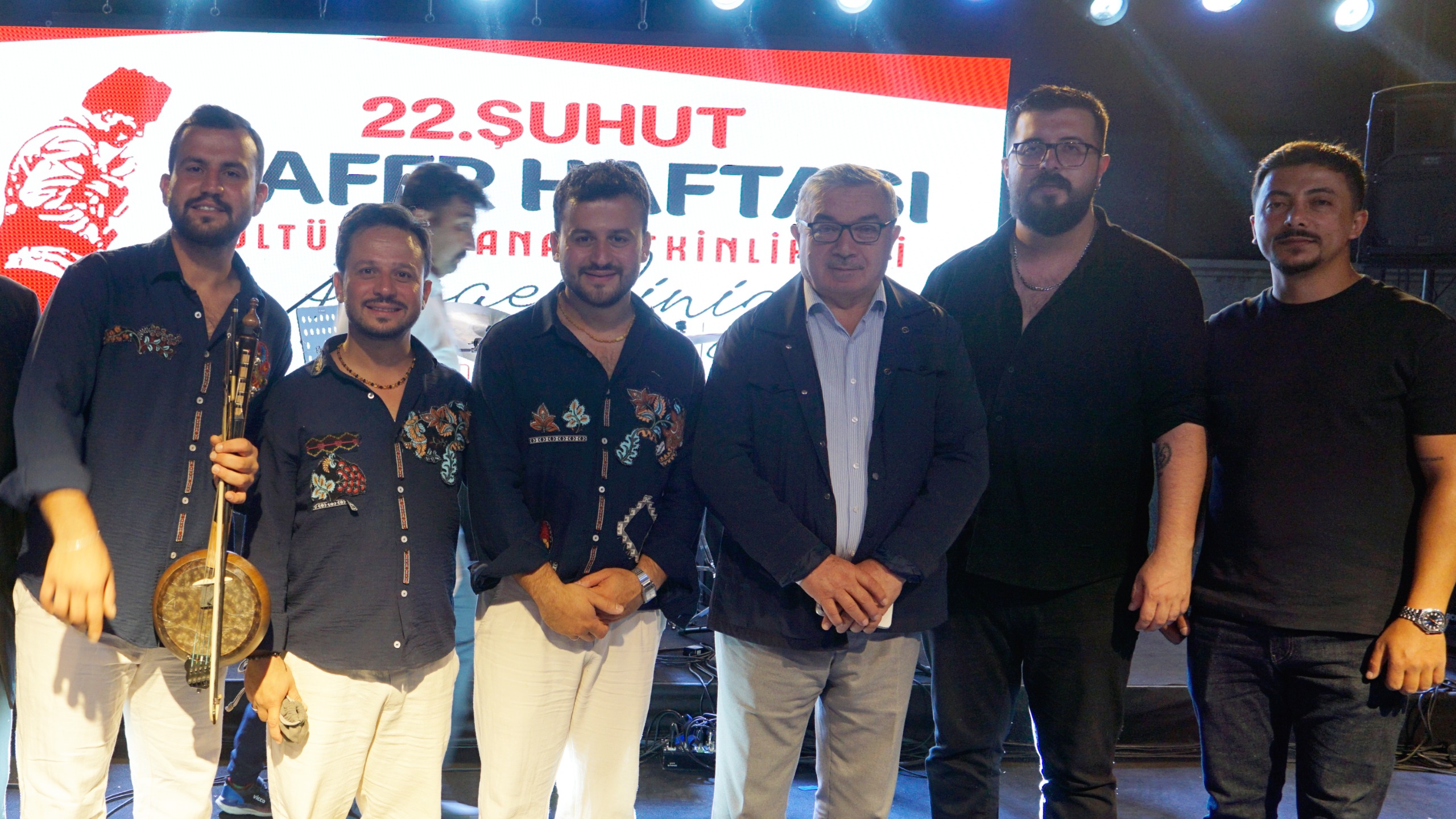 Şuhut’ta bozlak ve türkü şöleni 3 Şuhut’ta bozlak ve türkü şöleni