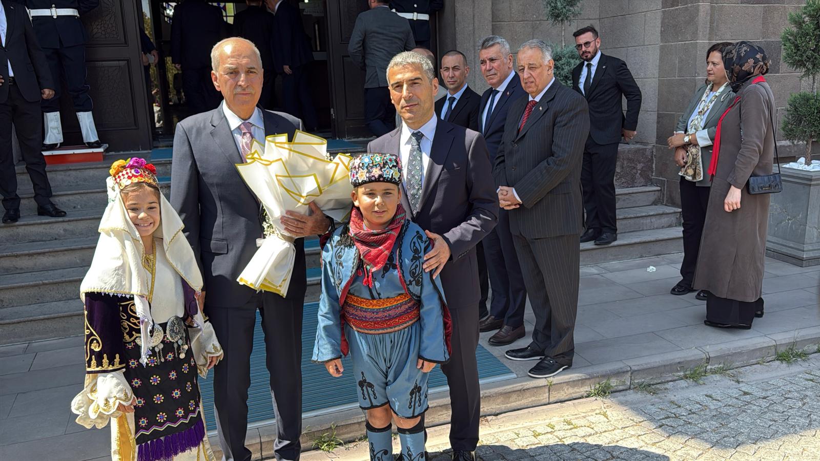 TBMM Başkanı Kurtulmuş’tan Vali Aktaş’a ziyaret