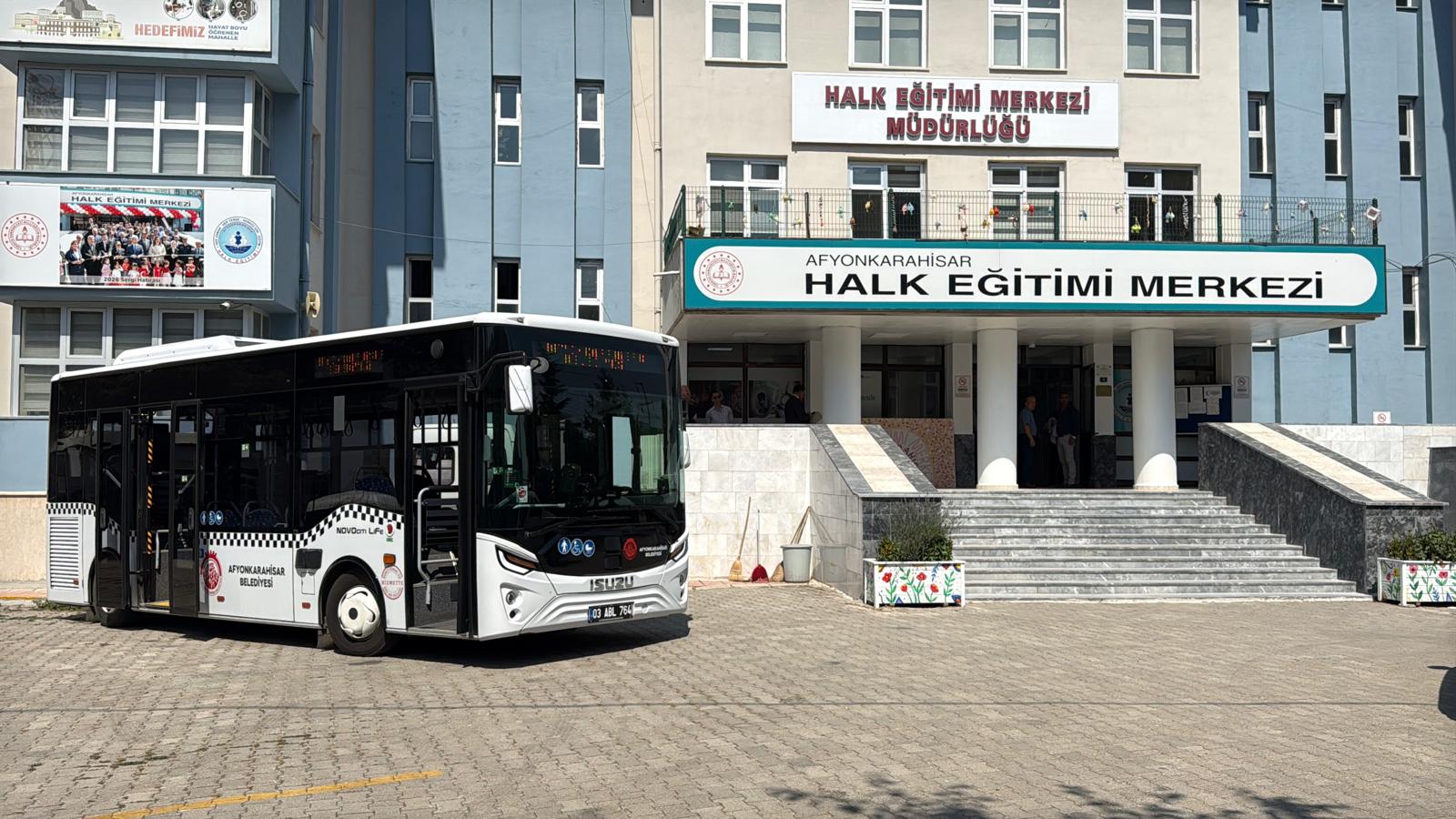 Toplu ulaşım sürücülerine eğitim sertifikaları verildi 11 Toplu ulaşım sürücülerine eğitim sertifikaları verildi