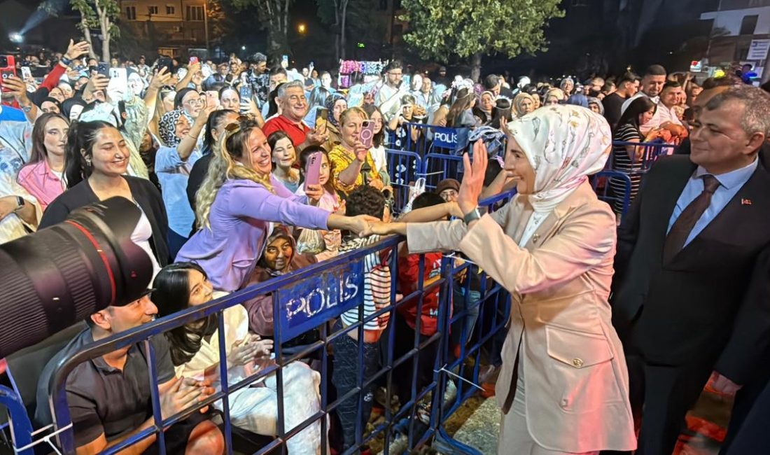 Aile ve Sosyal Hizmetler Bakanı Mahinur Özdemir Göktaş, Emirdağ’daki programının