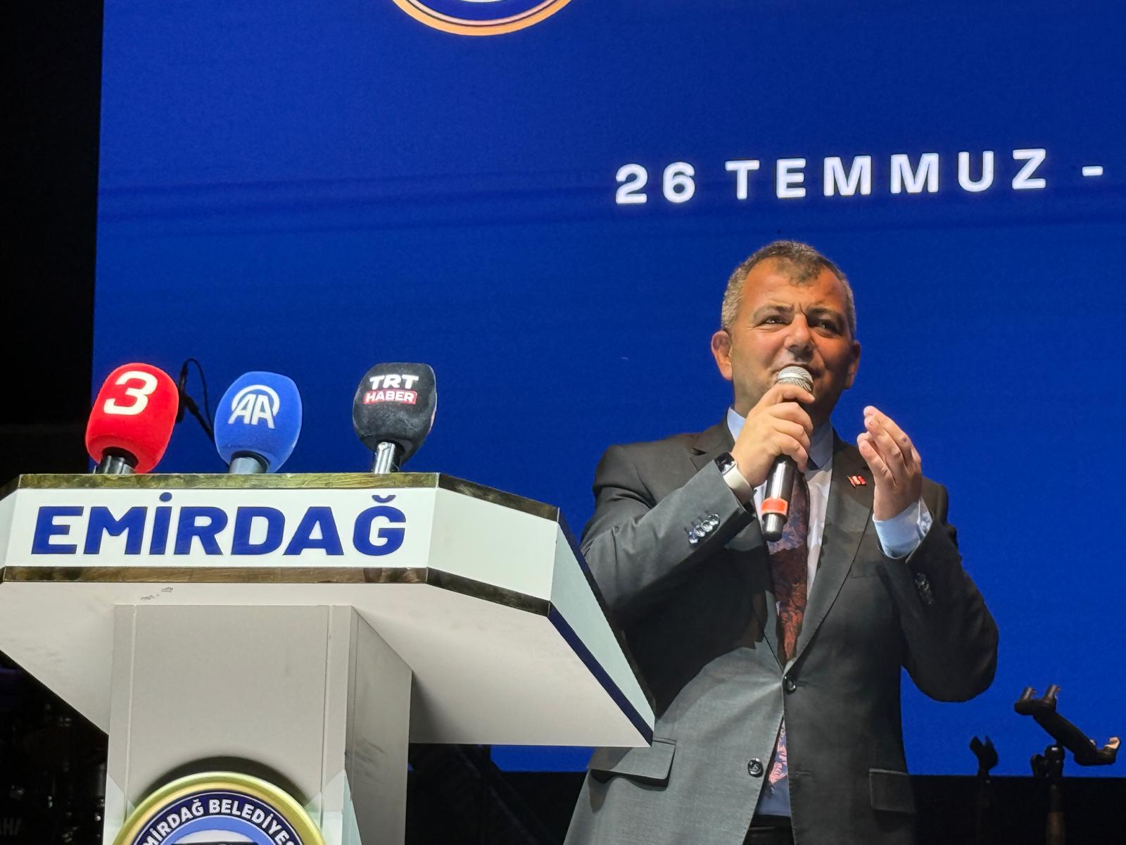 Bakan Göktaş, Emirdağ Gurbetçi Festivali’nde vatandaşlarla buluştu
