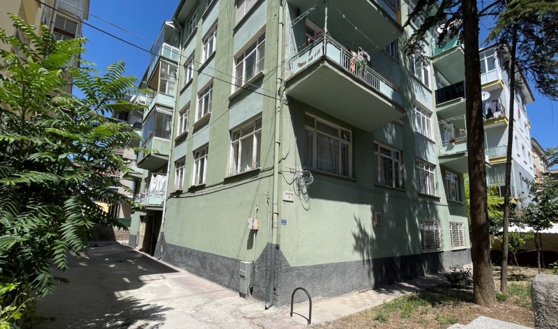 Konya'da apartman yöneticisi ile kiracı arasında aidat nedeniyle çıkan tartışmada