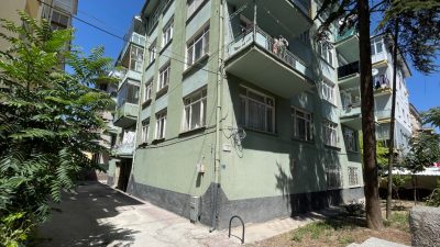 Konya'da apartman yöneticisi ile kiracı arasında aidat nedeniyle çıkan tartışmada