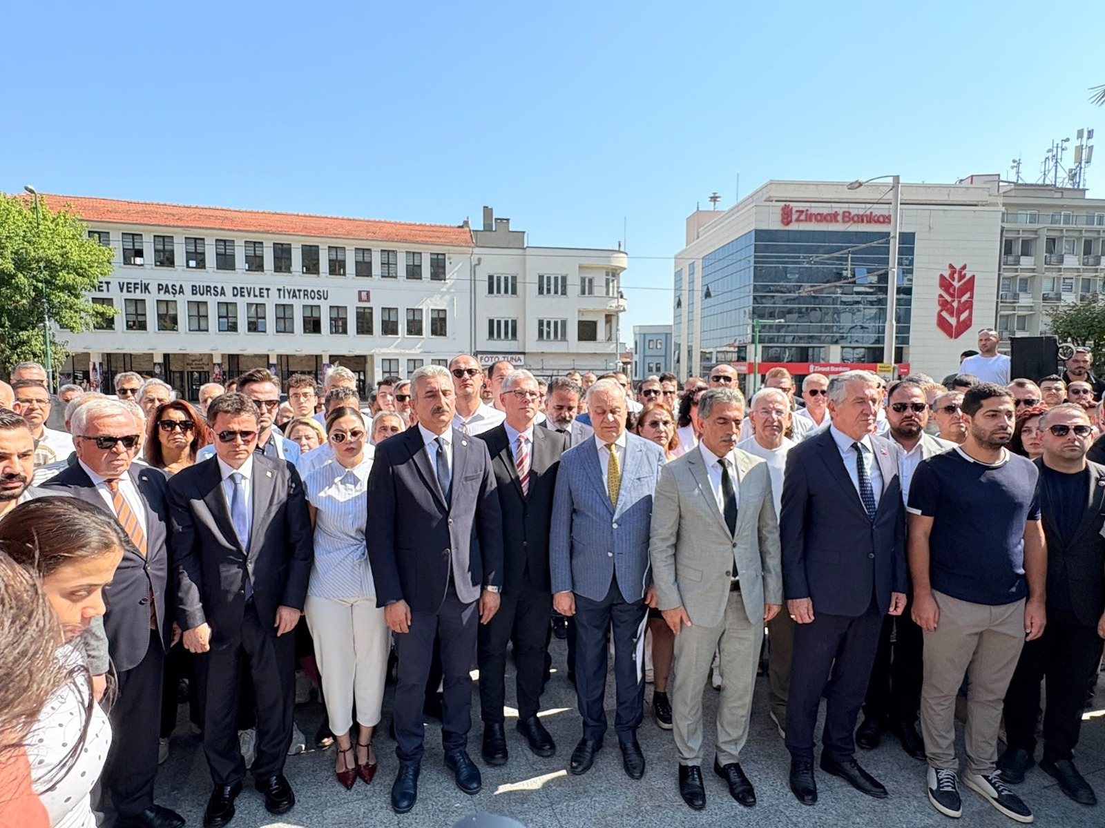 Bursa'da CHP'li belediye başkanı kalmadı 2 Bursa'da CHP'li belediye başkanı kalmadı
