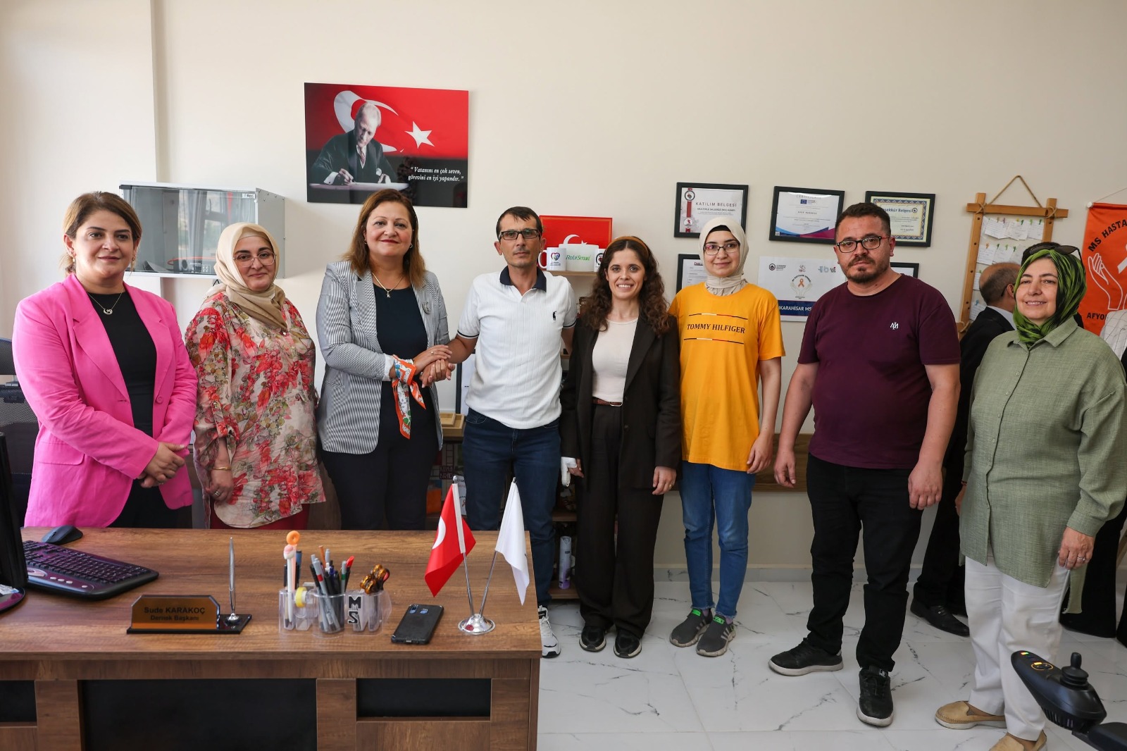 Başkan Burcu Köksal, otizmli bireyler ve aileleriyle buluştu