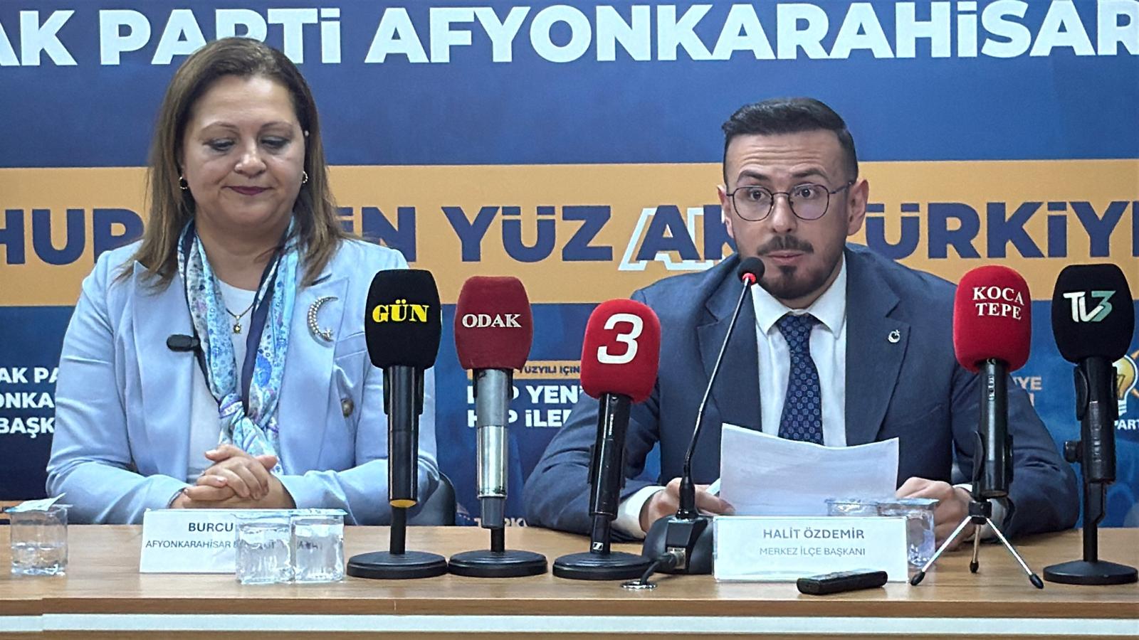 AK Parti Afyonkarahisar’da 25. yılını kutladı 6 AK Parti Afyonkarahisar’da 25. yılını kutladı