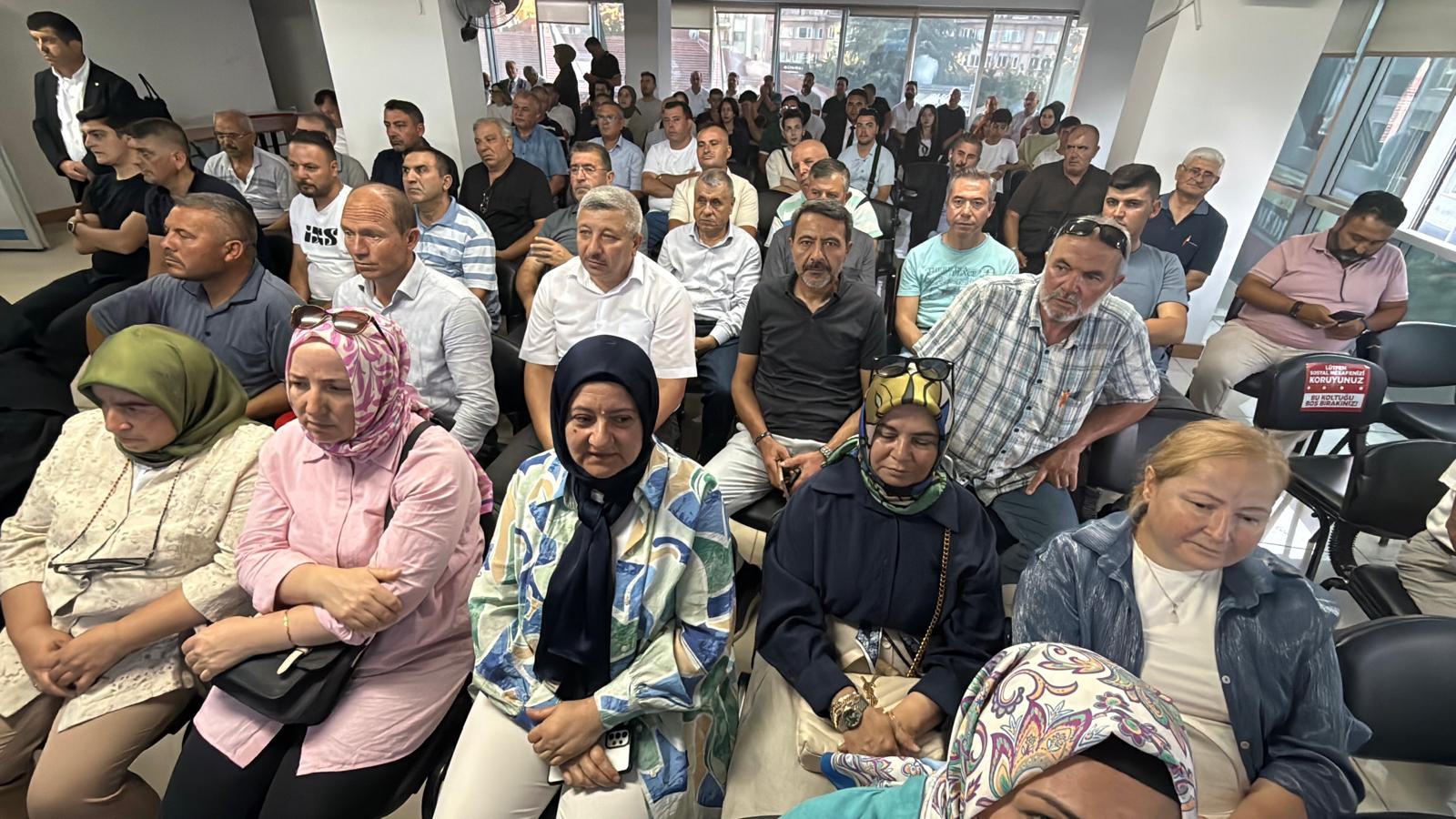 AK Parti Afyonkarahisar’da 25. yılını kutladı