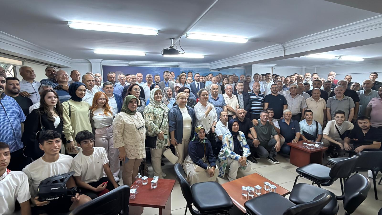 AK Parti Afyonkarahisar’da 25. yılını kutladı 12 AK Parti Afyonkarahisar’da 25. yılını kutladı