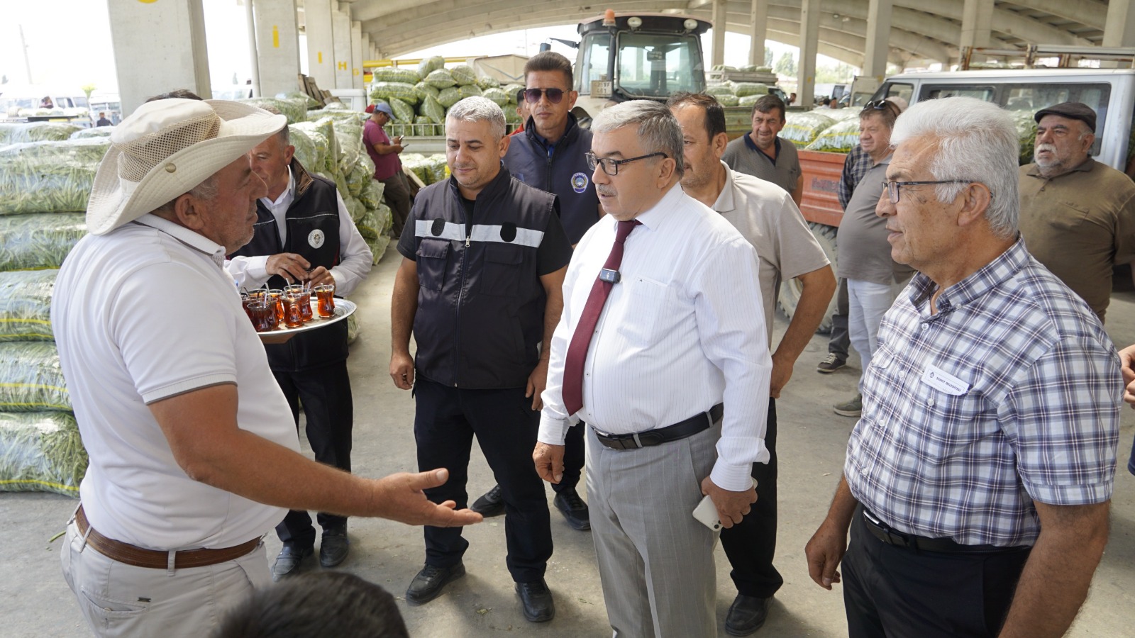 Şuhut’ta günlük 500 ton taze fasulye sevkiyatı