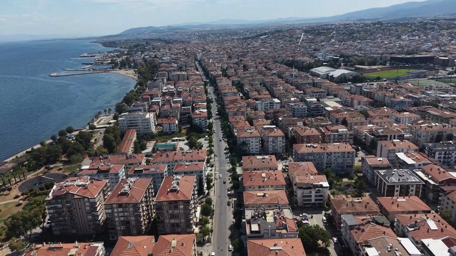 Marmara Depremi'ni yaşayan gönüllüler şimdi vatandaşları bilinçlendiriyor 1 Marmara Depremi'ni yaşayan gönüllüler şimdi vatandaşları bilinçlendiriyor