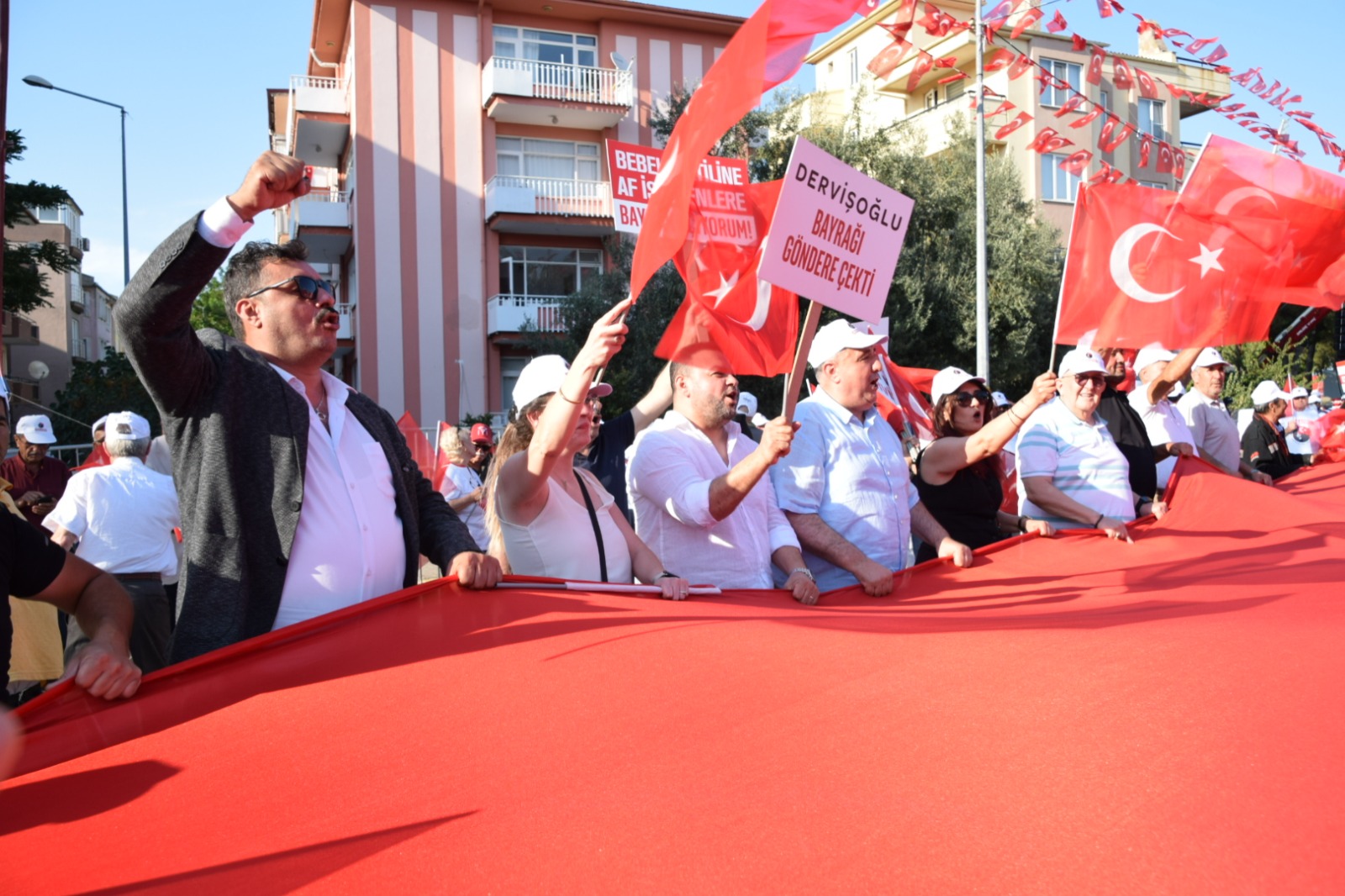 “Balıkesir’de İYİ Parti’nin iktidar ayak seslerini gördük” 1 “Balıkesir’de İYİ Parti’nin iktidar ayak seslerini gördük”