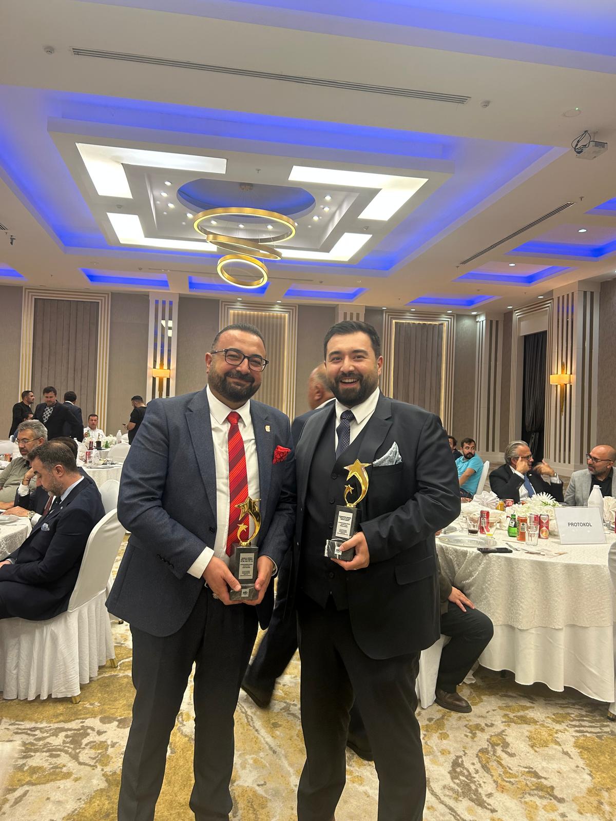 Mabella Marble ve Marmosium Mermer’e ihracat ödülü 3 Mabella Marble ve Marmosium Mermer’e ihracat ödülü