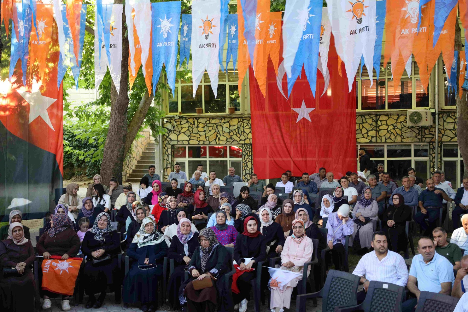 “Çalışmalarımızı kararlılıkla sürdürüyoruz”