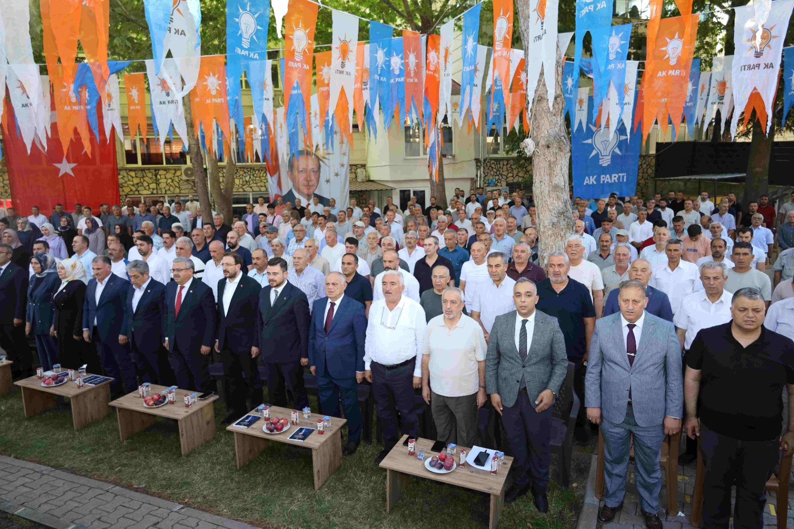“Çalışmalarımızı kararlılıkla sürdürüyoruz”