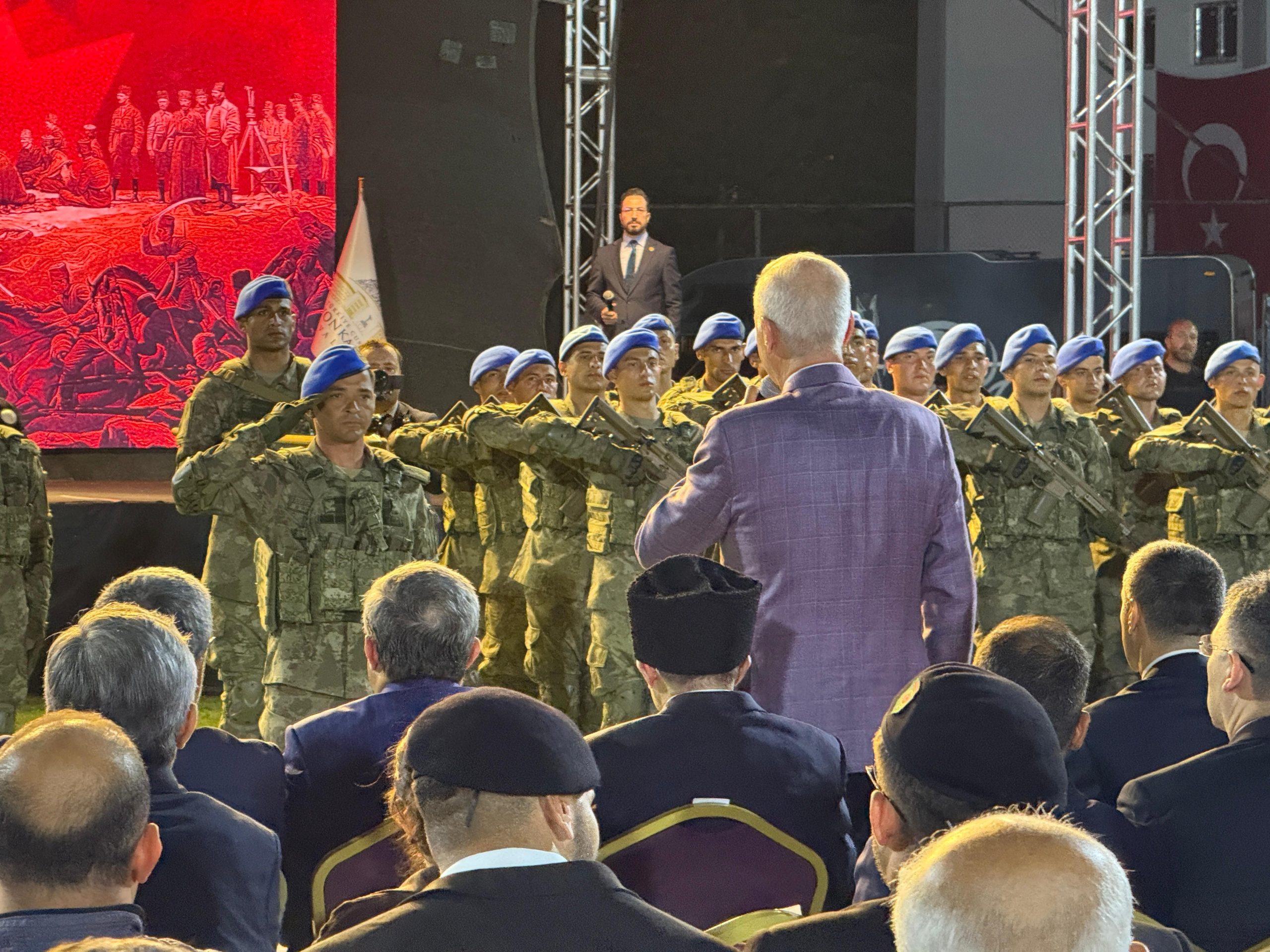 Şuhut’ta zafer coşkusu stadyum etkinlikleriyle sürdü