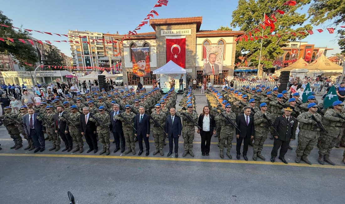 Afyonkarahisar’ın düşman işgalinden kurtuluşunun yıl dönümü dolayısıyla düzenlenen Kurtuluş Günü