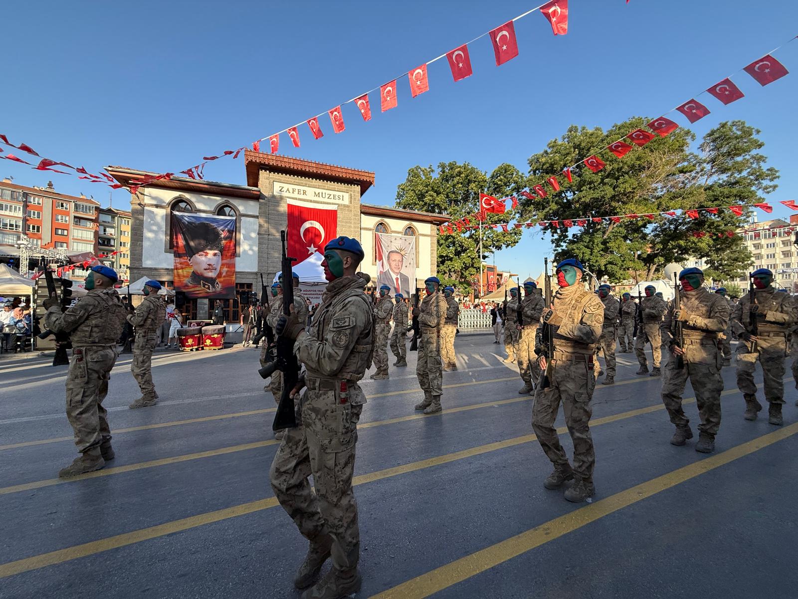 Afyonkarahisar’da kurtuluş coşkusu