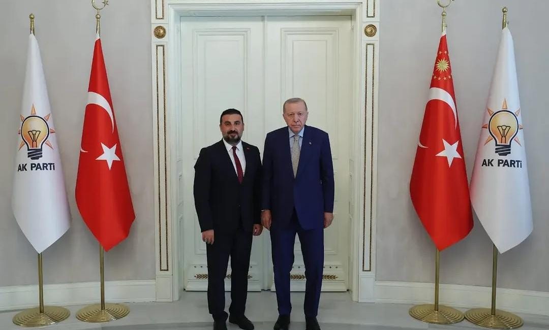 AK Parti Afyonkarahisar İl Başkanlığı’na atanan Dr. Özgür Kavak, Cumhurbaşkanı